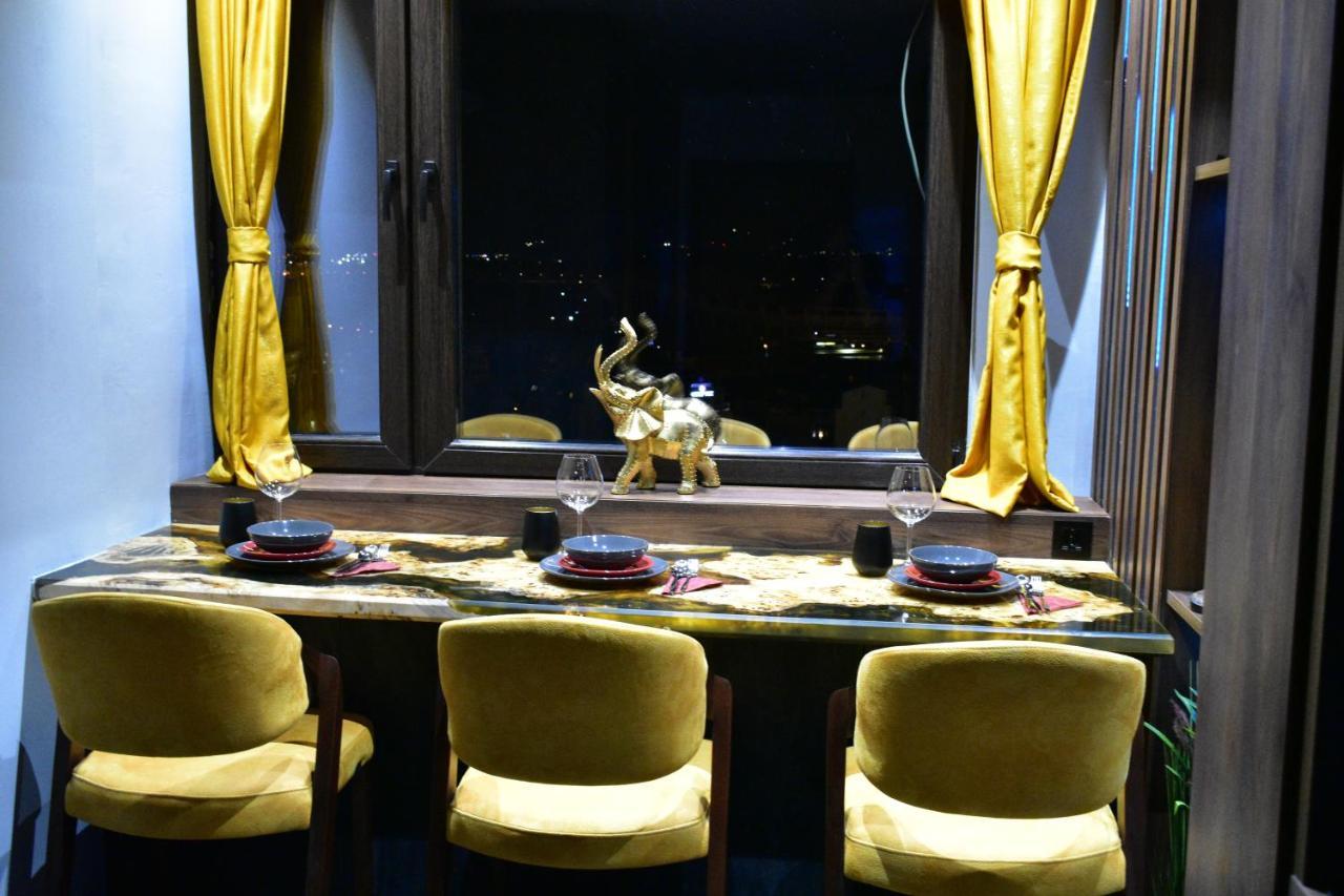 Pentlux - Spa Penthouse In The Heart Of Skopje Buitenkant foto