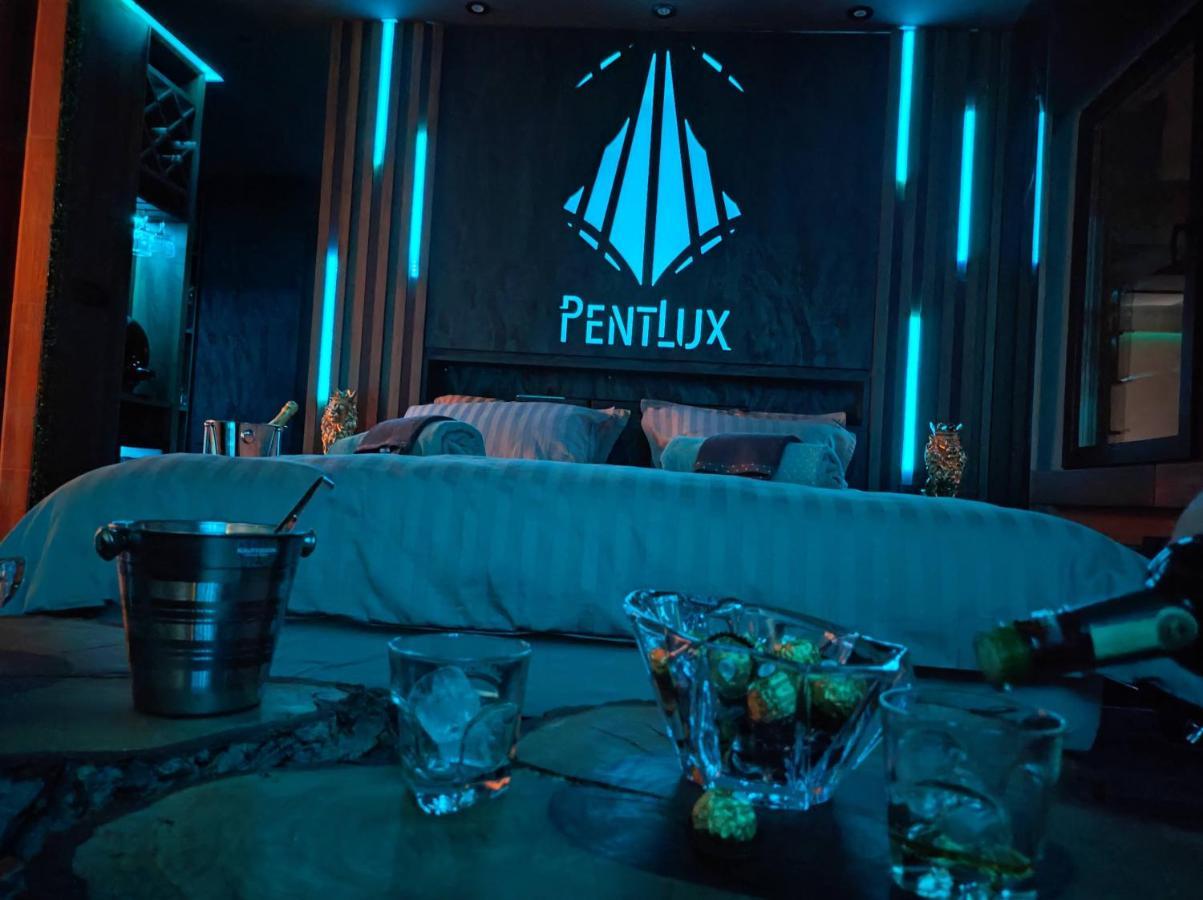 Pentlux - Spa Penthouse In The Heart Of Skopje Buitenkant foto