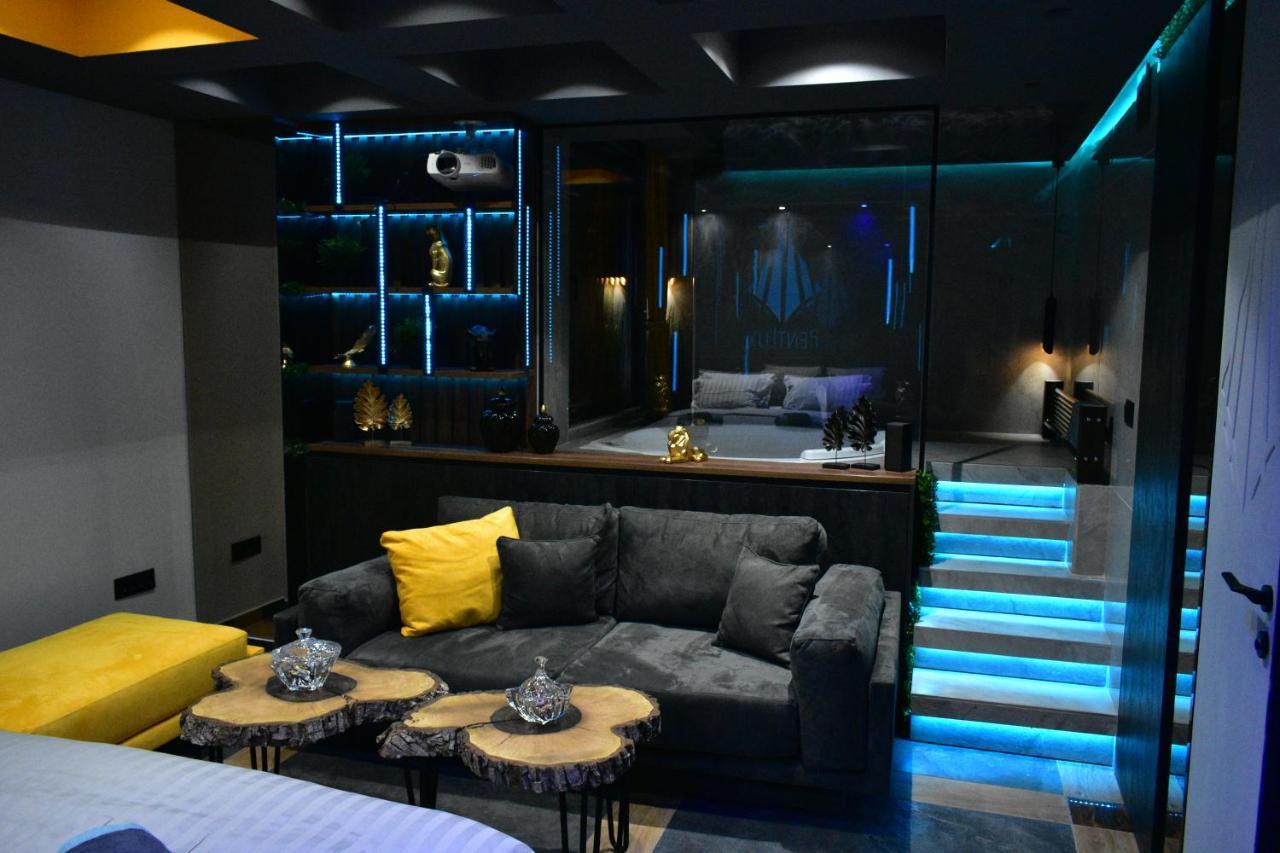 Pentlux - Spa Penthouse In The Heart Of Skopje Buitenkant foto