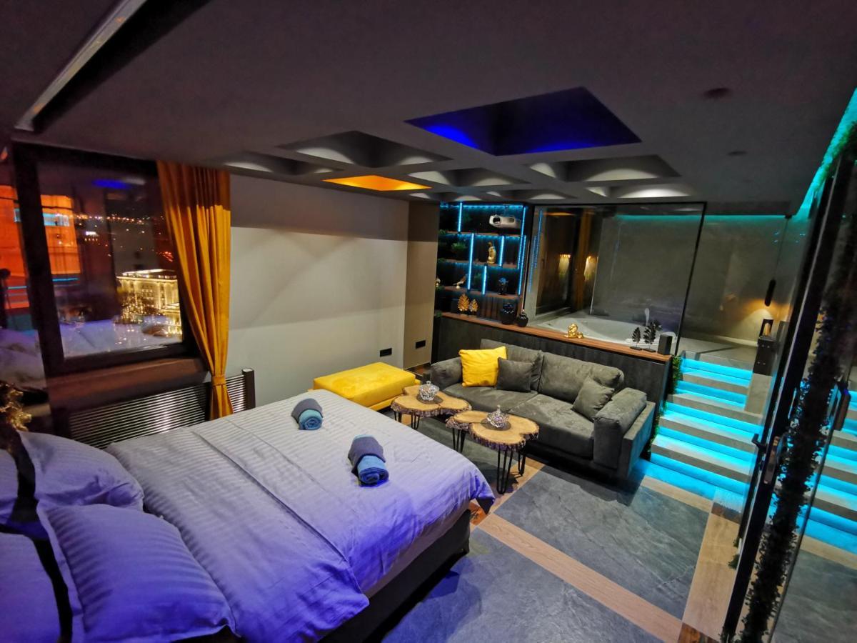 Pentlux - Spa Penthouse In The Heart Of Skopje Buitenkant foto