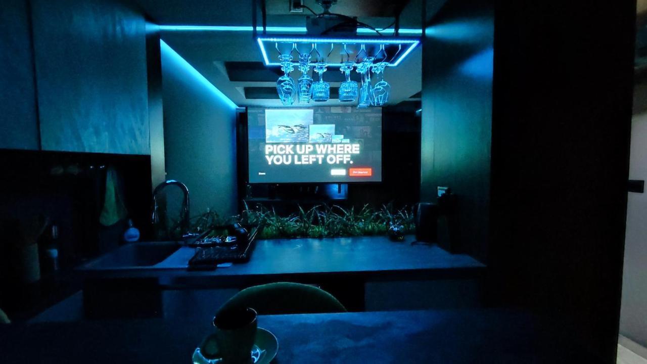 Pentlux - Spa Penthouse In The Heart Of Skopje Buitenkant foto
