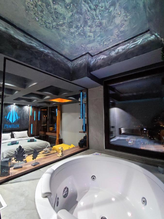 Pentlux - Spa Penthouse In The Heart Of Skopje Buitenkant foto